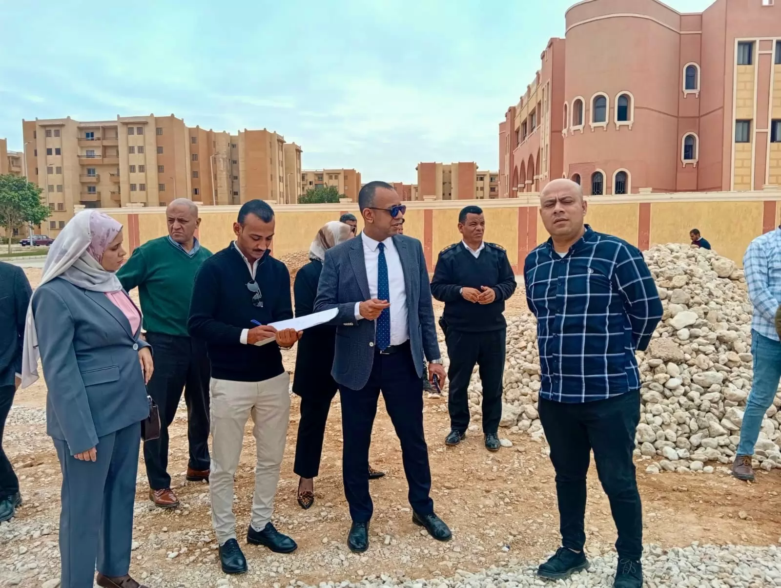 مصرع طفل في حفرة مكشوفة بأسيوط الجديدة.. والنيابة الإدارية تحقق