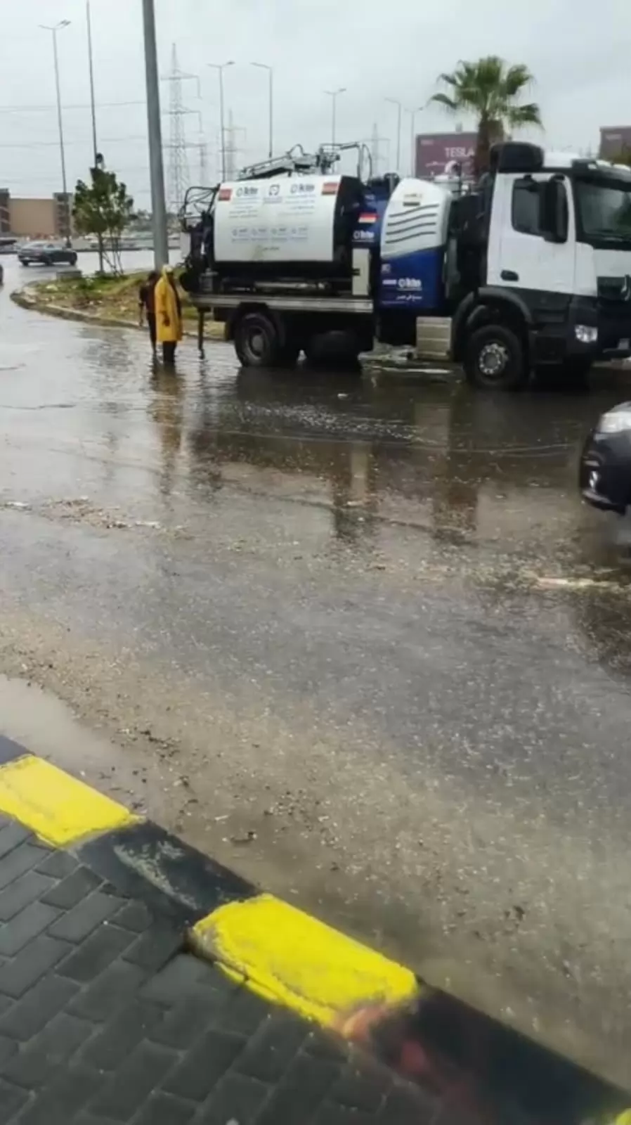 لمواجهة الأمطار.. جهاز 6 أكتوبر يرفع حالة الاستنفار بكافة القطاعا