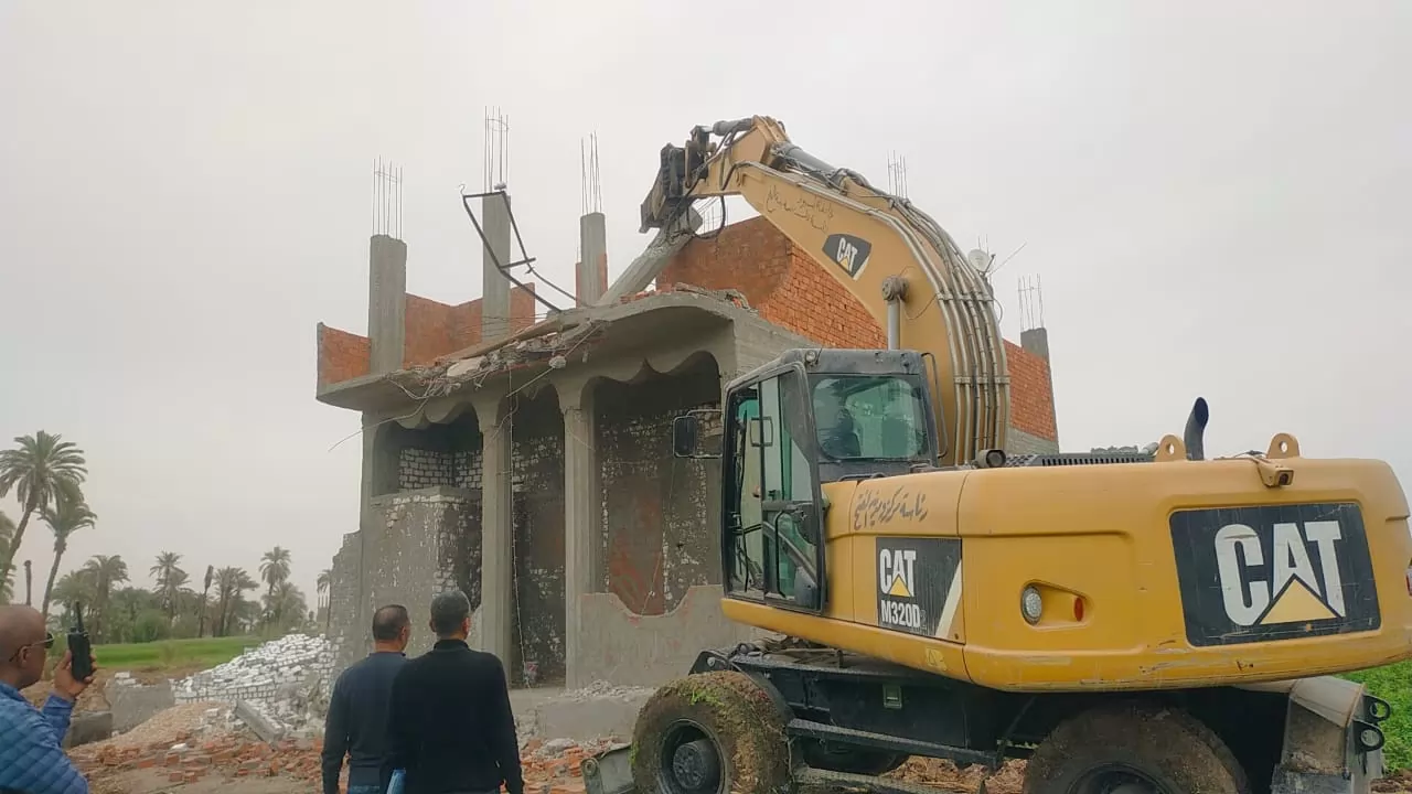 محافظ أسيوط: إزالة 26 حالة تعدٍ ضمن الموجة 28