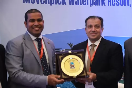 رئيس جامعة قنا يفتتح المؤتمر السنوي السادس 