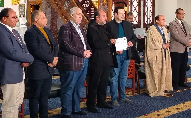 سيد جلال يكرم 42 فائز فى مسابقة مسجد أحباب المصطفى بالشروق.. بالأ