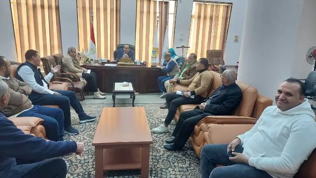 رئيس جهاز النوبارية الجديد يعلن نتائج اجتماعه مع سكان المدينة.. ب