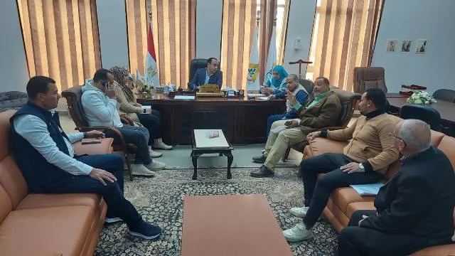 رئيس جهاز النوبارية الجديد يعلن نتائج اجتماعه مع سكان المدينة.. ب
