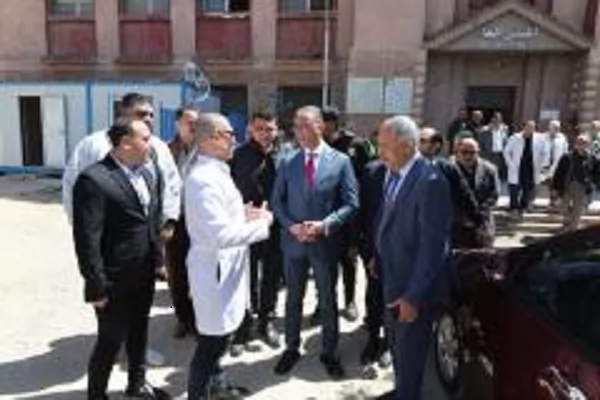 محافظ الجيزة يتابع انتظام سير العمل بمستشفى أم المصريين 