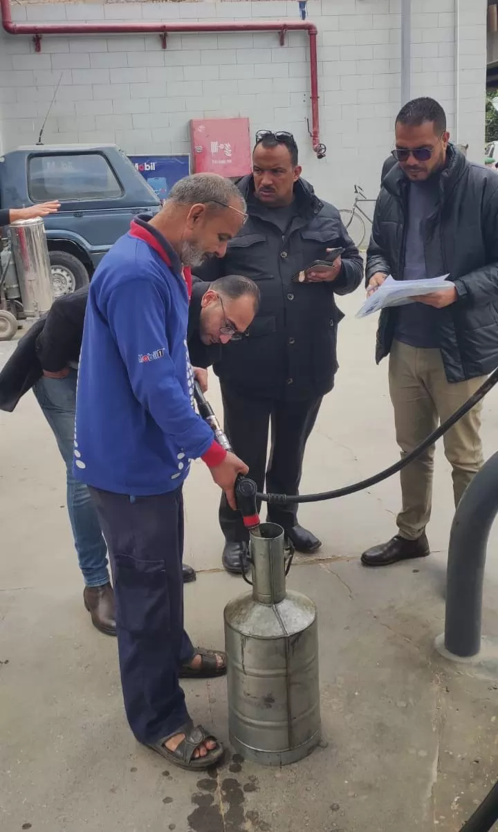 تحرير 108 مخالفات متنوعة فى حملات رقابية على المخابز و الأسواق