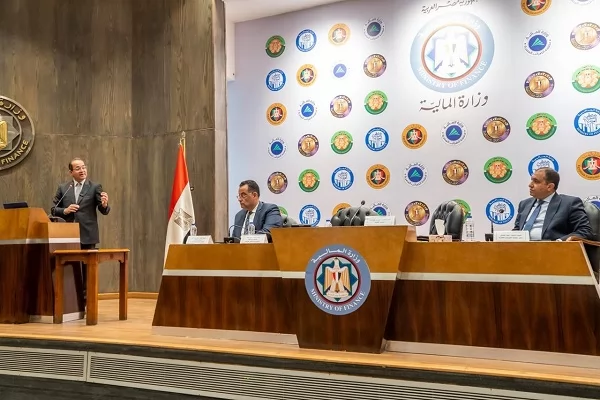 وزير المالية : الأولوية.. توسيع القاعدة الضريبية.. وتحسين الخدمات
