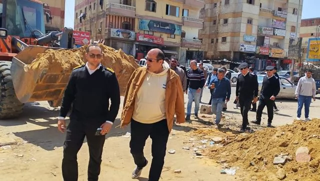 جهاز بدر يعلن الحرب على الباعة الجائلين والعشوائيات بالزلزال.. في
