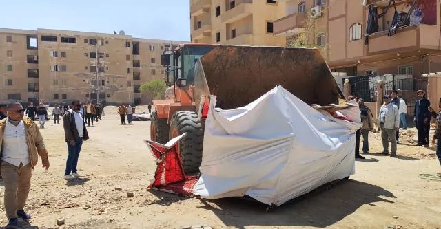جهاز بدر يعلن الحرب على الباعة الجائلين والعشوائيات بالزلزال.. في