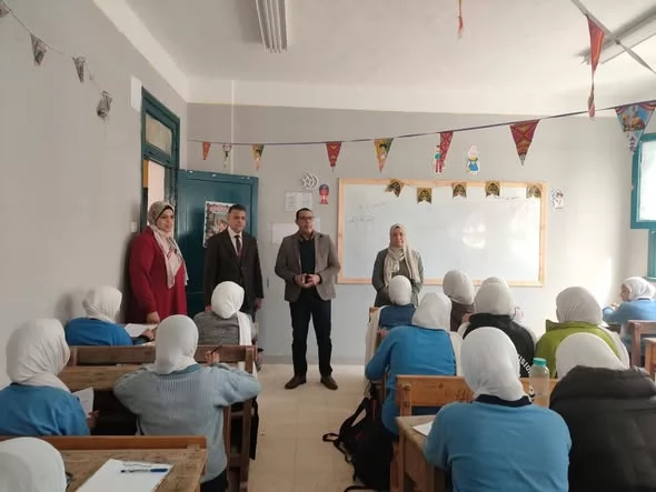 وكيل تعليم الإسماعيلية يتفقد مدارس القنطرة غرب..صور