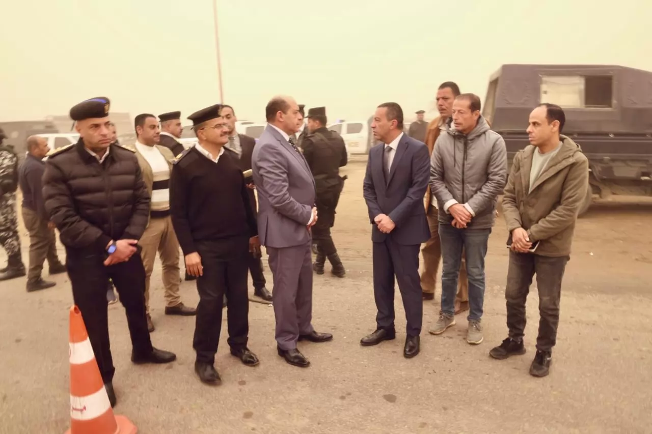 محافظ المنوفية ينتقل الي موقع حادث السادات لتقديم الدعم اللازم