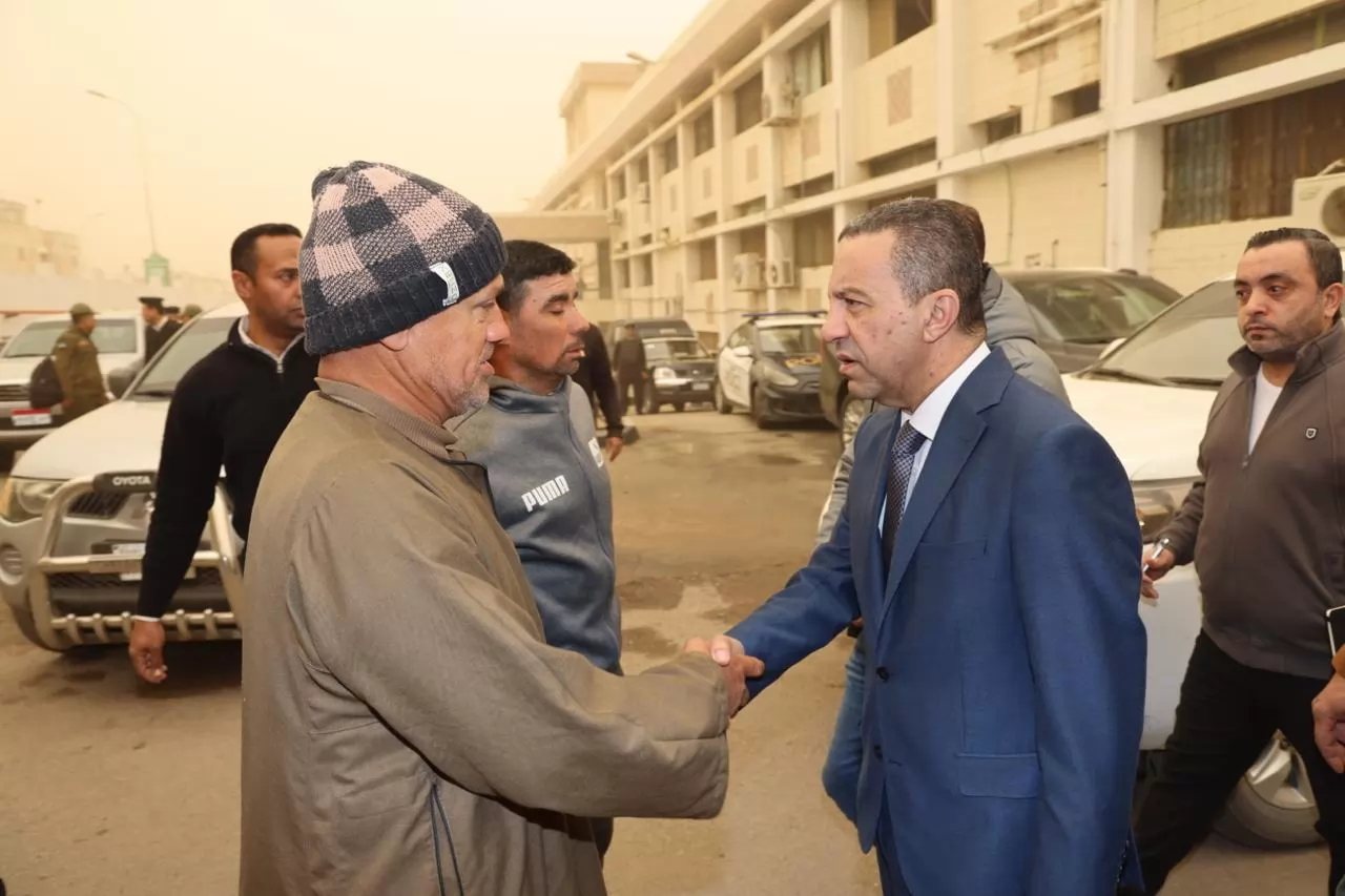 الغريب يزور مصابى حادث السادات للإطمئنان على حالتهم الصحية 