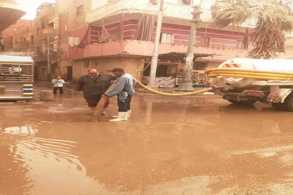 محافظ المنيا جهود مكثفة للتعامل مع تداعيات الأمطار وتقلبات الجو