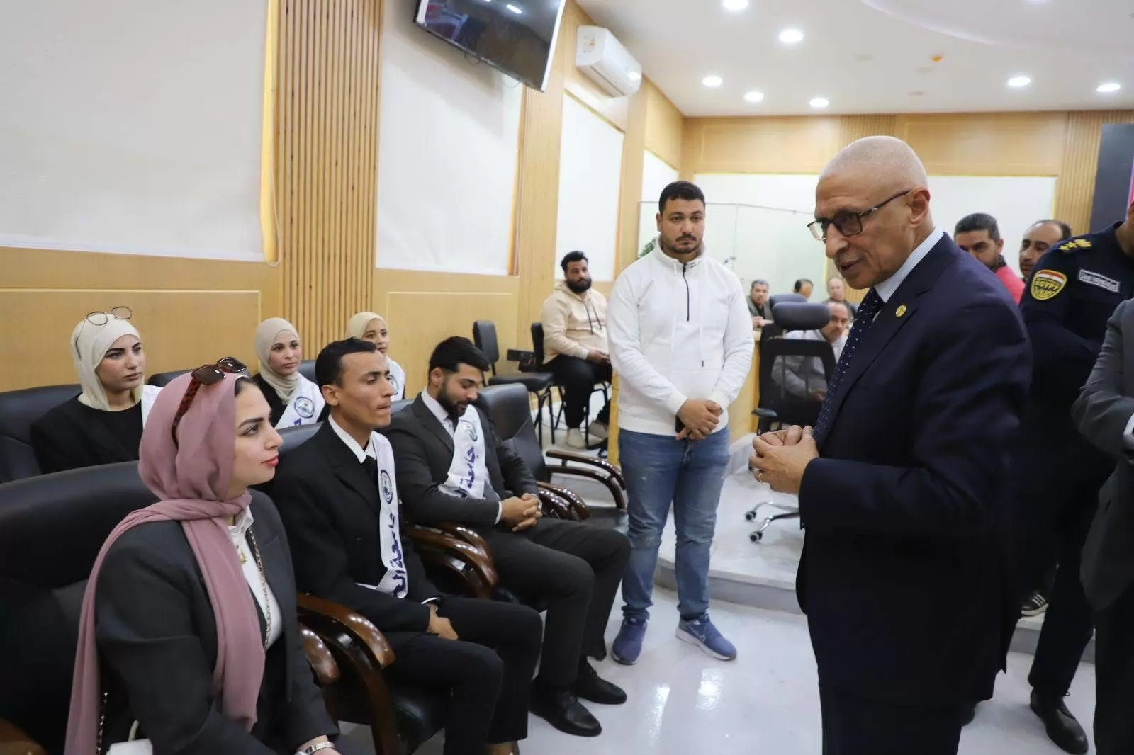 بيت الزكاة والصدقات يطلق أكبر مبادرة لدعم الأُسر الأولى بالرعاية 