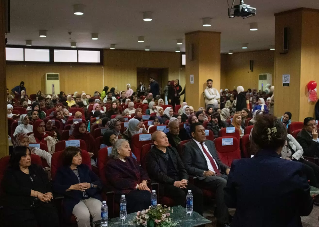 ألسن عين شمس تحتفي باليوم الثقافي الصيني