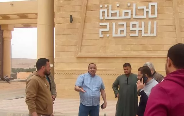 رئيس جهاز سوهاج الجديدة يكشف عن أهم مشروعات التجميل فى المدينة.. 
