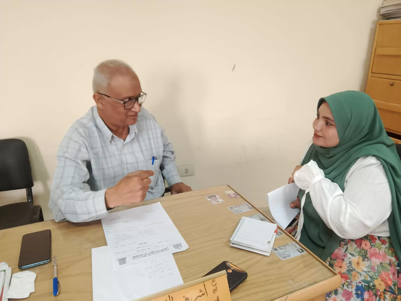 الاراجوز و المهرج لمسرح شباب الجنوب فى قنا