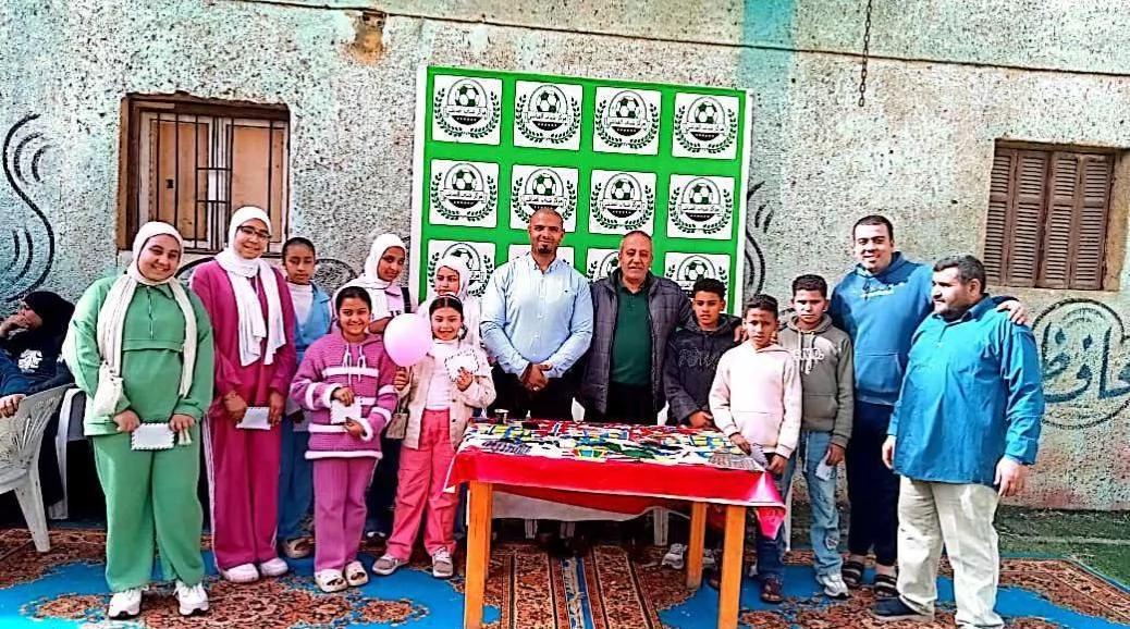 شباب منشأة القناطر تُسعد الأطفال بـ 