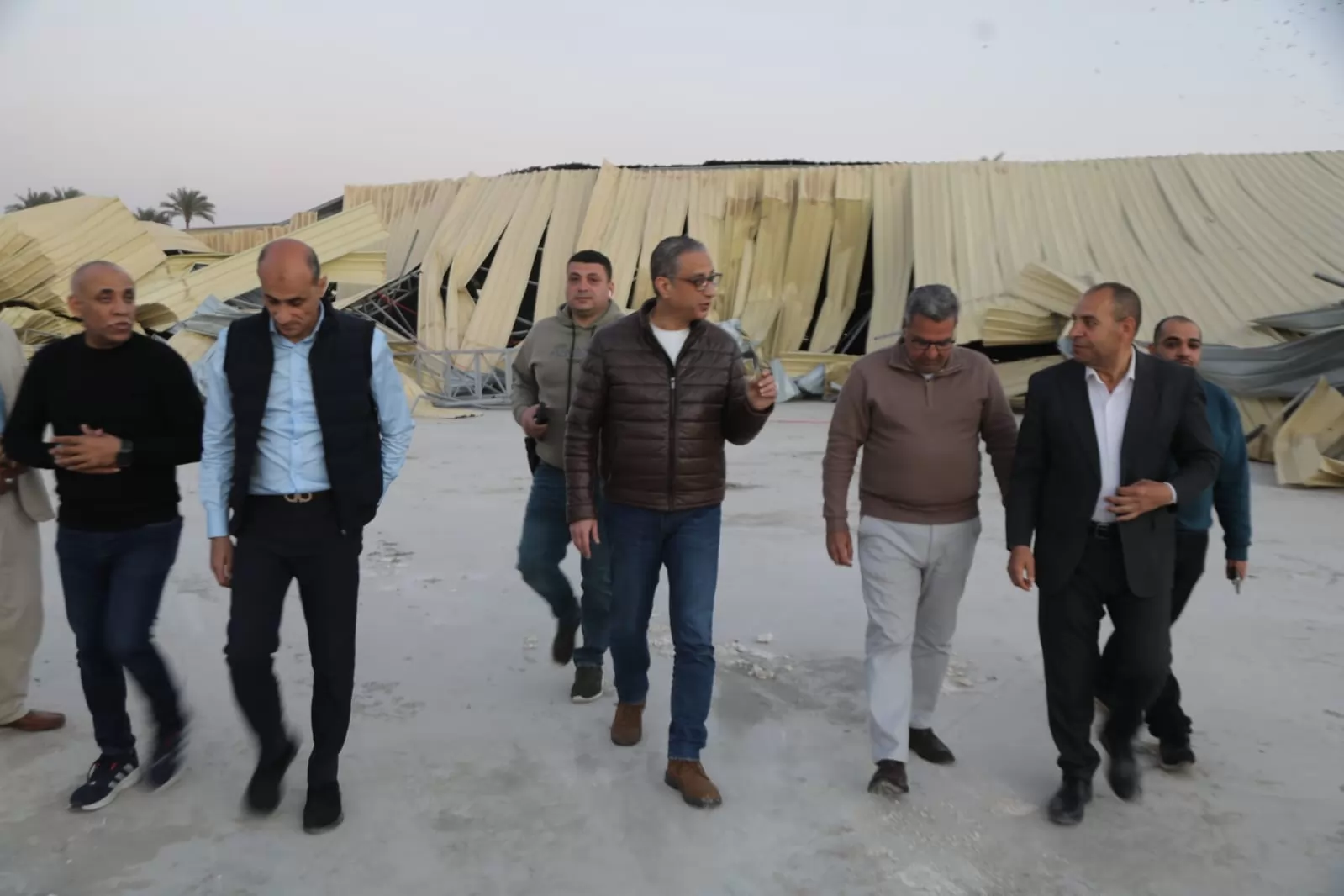 محافظة الجيزة تزيل أكبر تعدي على الأراضي الزراعية بأبو النمرس 