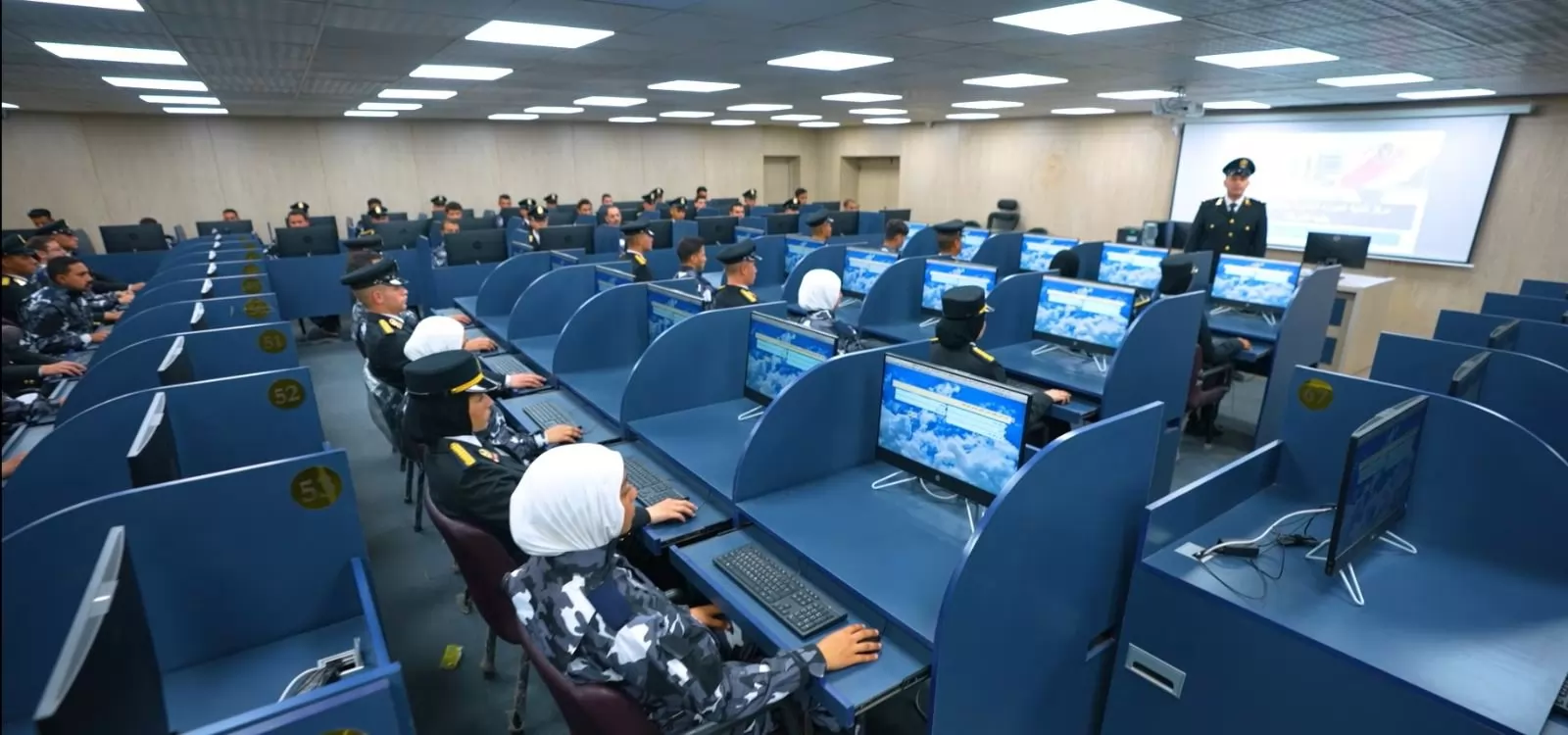 الداخلية تنظم الملتقى الثاني لطلبة الجامعات بأكاديمية الشرطة