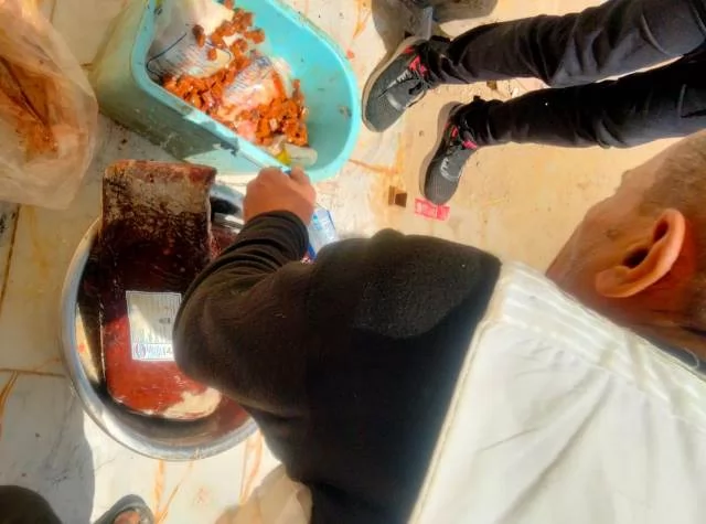 جهاز بدر وهيئة سلامة الغذاء يضبطان 66 كيلو لحوم و أغذية فاسدة.. ب