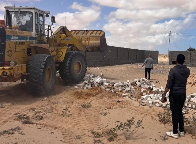جهاز العلمين الجديدة ينفذ 22 قرار إزالة للتعديات على أراضى الدولة