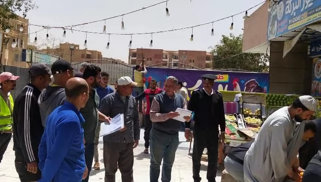 أسباب إغلاق وتشيمع (21) محل ومطعم فى مدينة الشروق.. بالصور