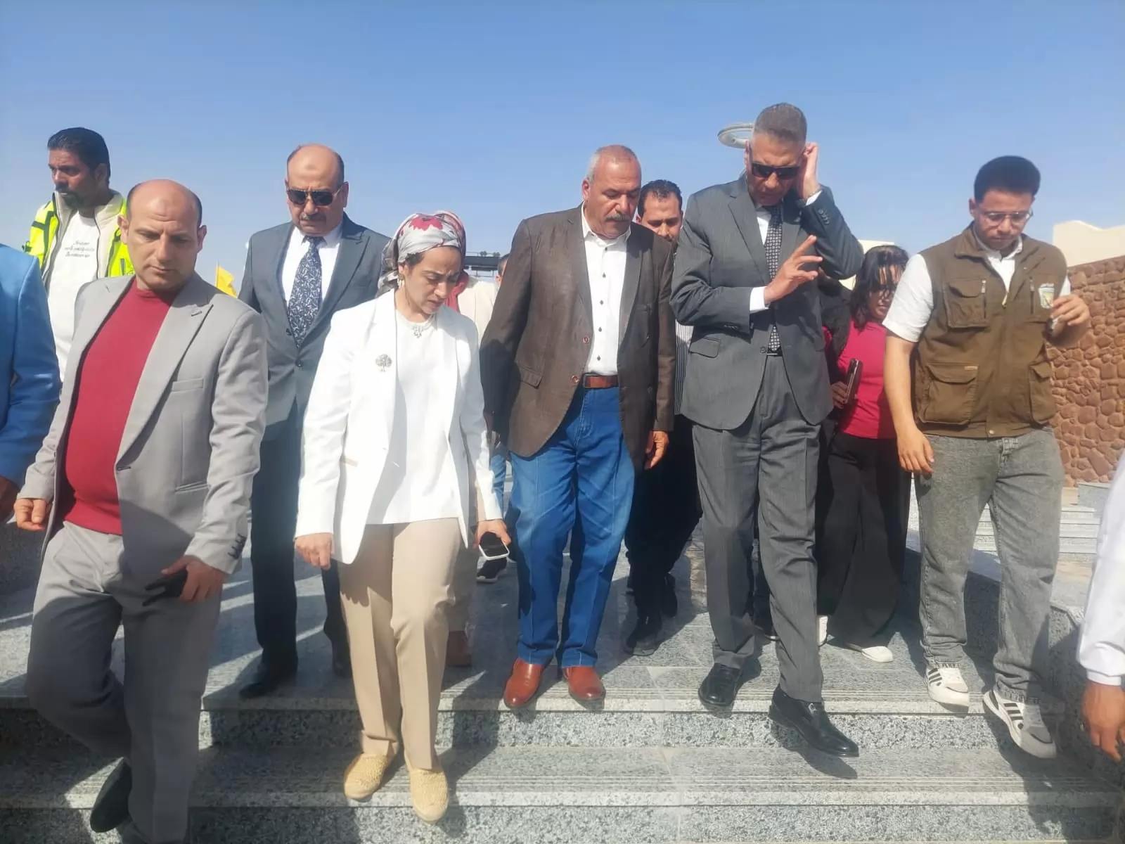 محافظ جنوب سيناء يفتتح حديقة الزهوربمدينة الطوربتكلفة17مليون جنيه