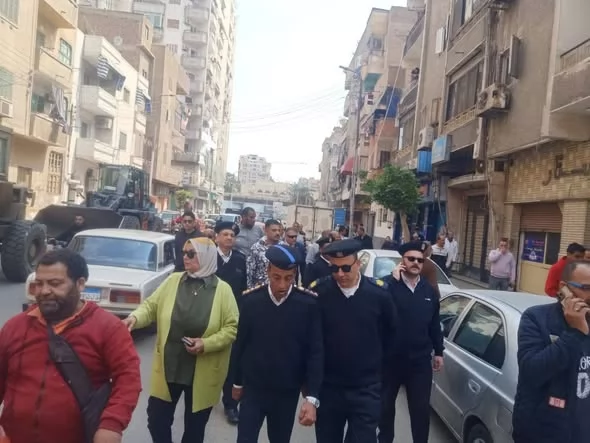 أكبر حملة لرفع الإشغالات وإزالة المخالفات في حي ثان الإسماعيلية