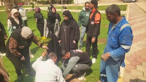 يوما بيئيا لزراعة الأشجار في الإسماعيلية..صور