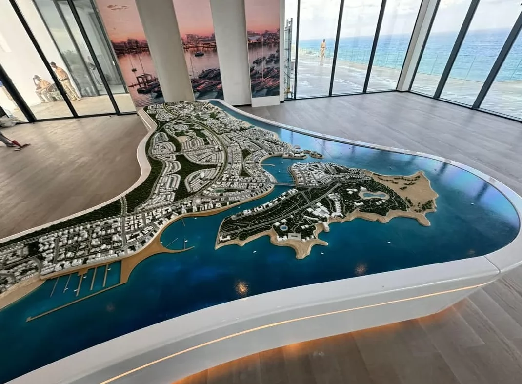 «الأولوية مصر» بقرار تاريخي.. كيف حسم محمد بن زايد تمويل مشروع «رأس الحكمة»؟