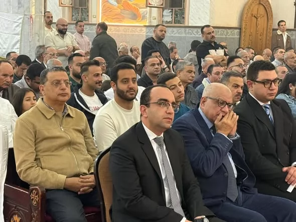 نائب محافظ الإسماعيلية يشهد قداس عيد القيامة المجيد ..صور