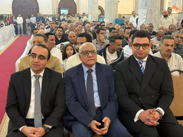 نائب محافظ الإسماعيلية يشهد قداس عيد القيامة المجيد ..صور