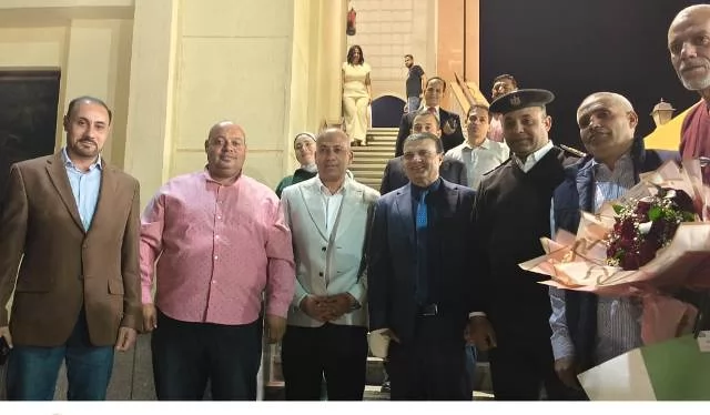 الشعب الجمهورى بمدينة بدر يهنئ الأخوة المسيحين بعيد القيامة المجي