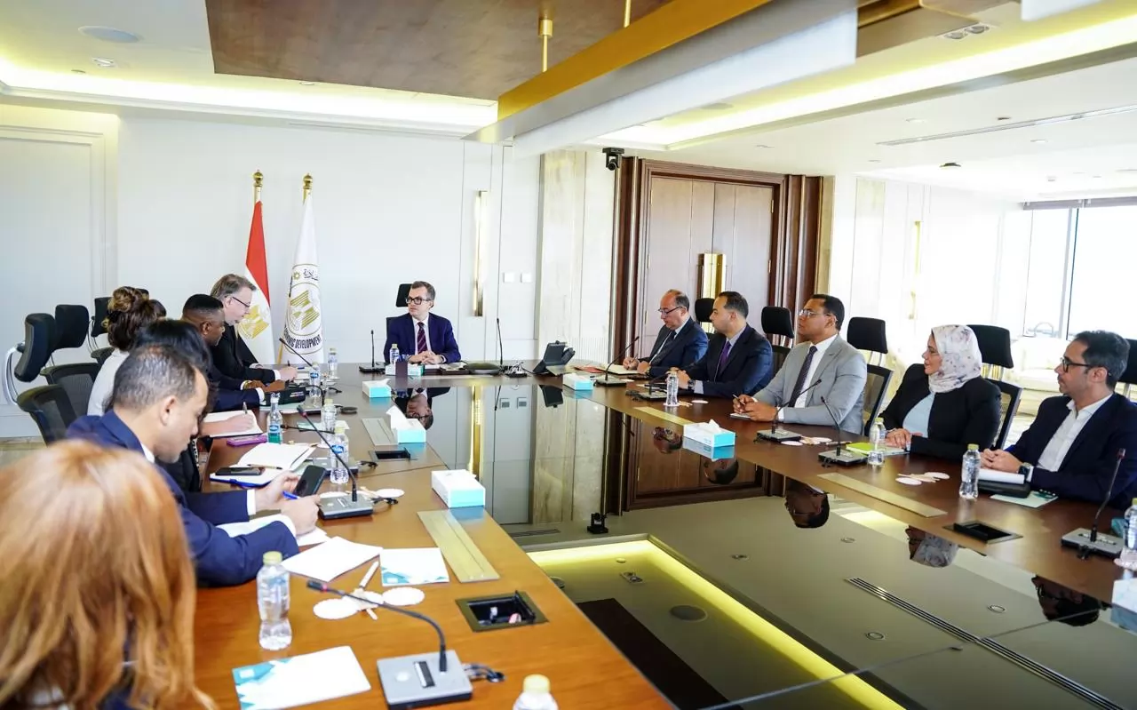 رستم: شراكتنا مع منظمة العمل تهدف إلى توليد فرص عمل مستدامة