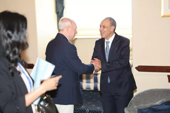وزير الخارجية يلتقي زعيم الأغلبية الجمهورية بمجلس النواب الأمريكي