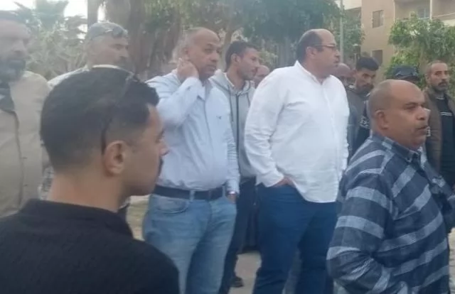 قيادات جهاز بدر على البلدوزر فى مواجهة إمبراطورية الباعة الجائلين