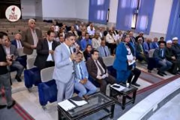 محافظ سوهاج يترأس المجلس التنفيذي ويناقش عدد من الملفات 