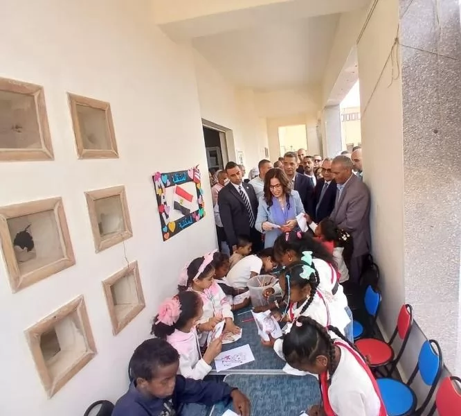 وزيرة الثقافة من شلاتين: العدالة الثقافية.. حق أصيل لكل مواطن