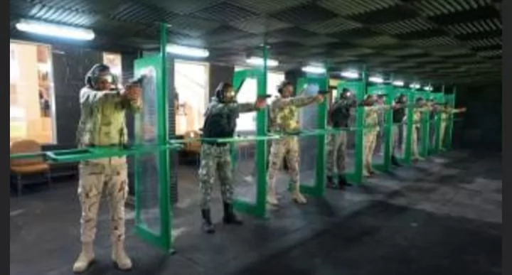 الداخلية تنظم برنامج تعايش بين طلبة الشرطة وطلاب الكلية الحربية 