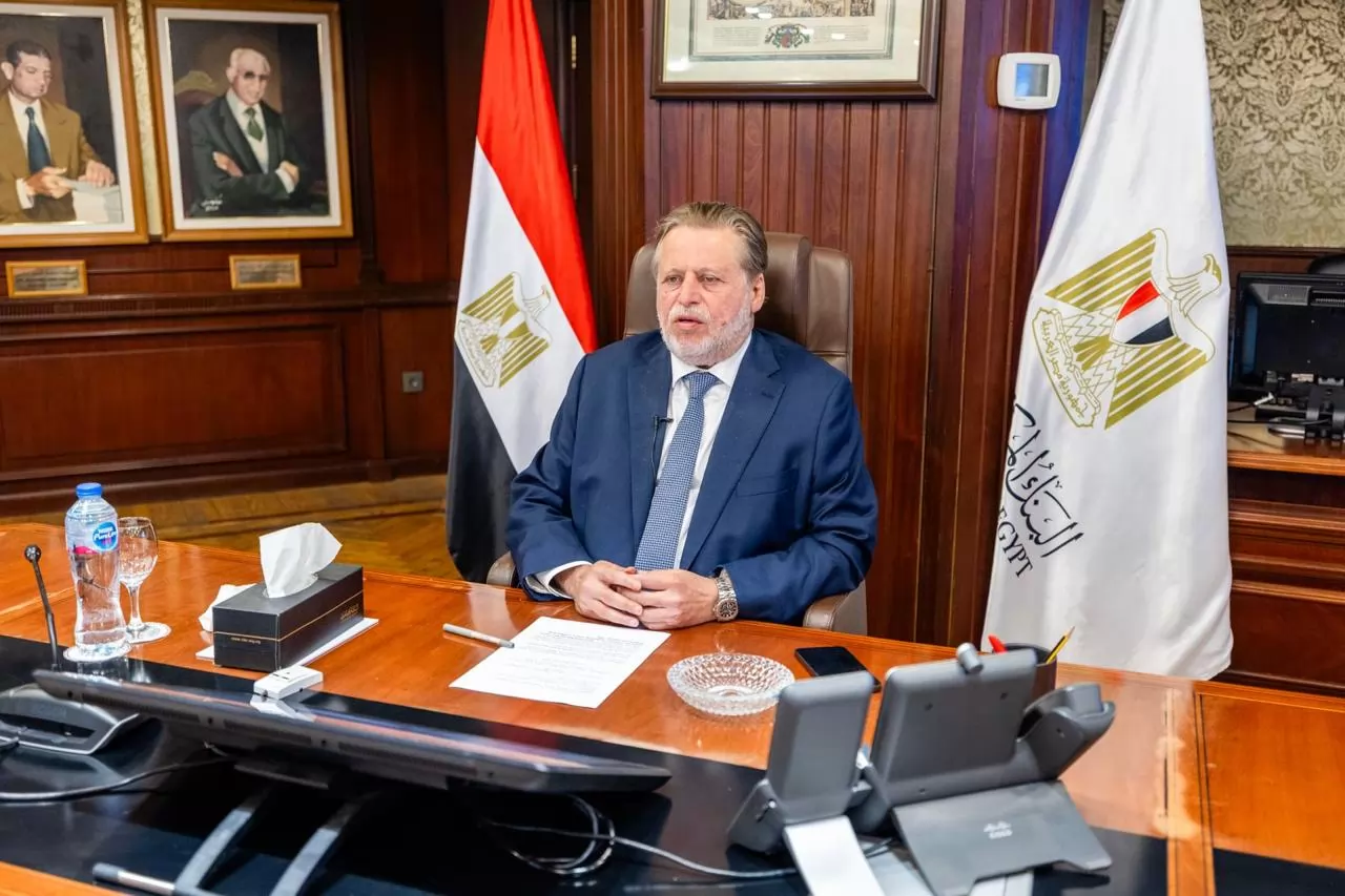 محافظ البنك المركزي يشارك في اجتماع محافظي البنوك المركزية