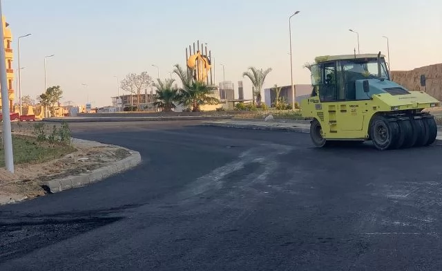 تعرف على أهم مشروعات الطرق وتطوير المحاور فى مدينة الشروق.. بالصو
