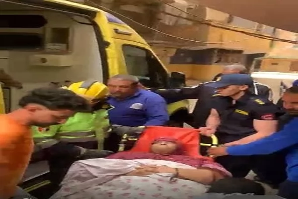 أجهزة الأمن بالقاهرة تستجيب لاستغاثة سيدة مريضة وتنقلها للمستشفى