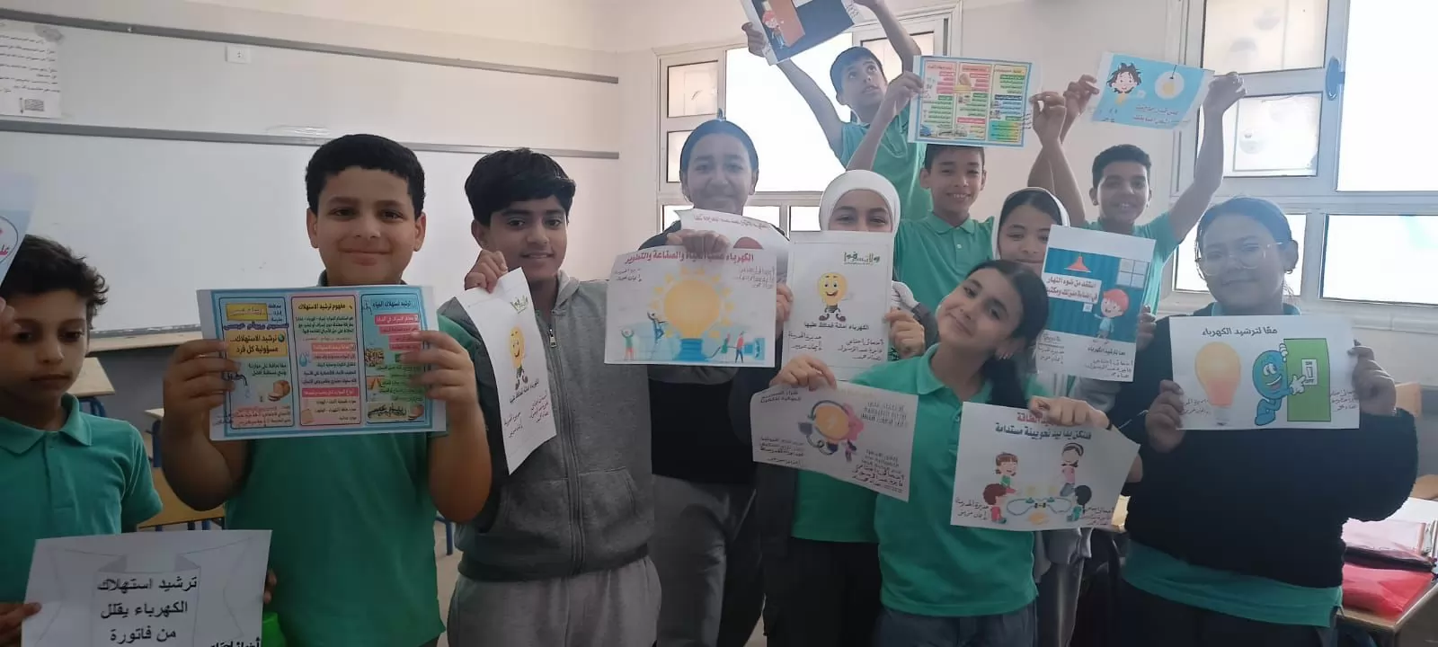 أنا موفّر..تلاميذجيل أكتوبريقودون حملة ذكية لترشيدالكهرباءوالمياه