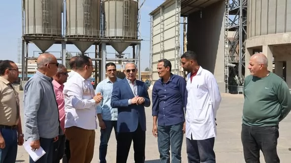 محافظ الإسماعيلية يتفقد المنطقة الصناعية ..صور