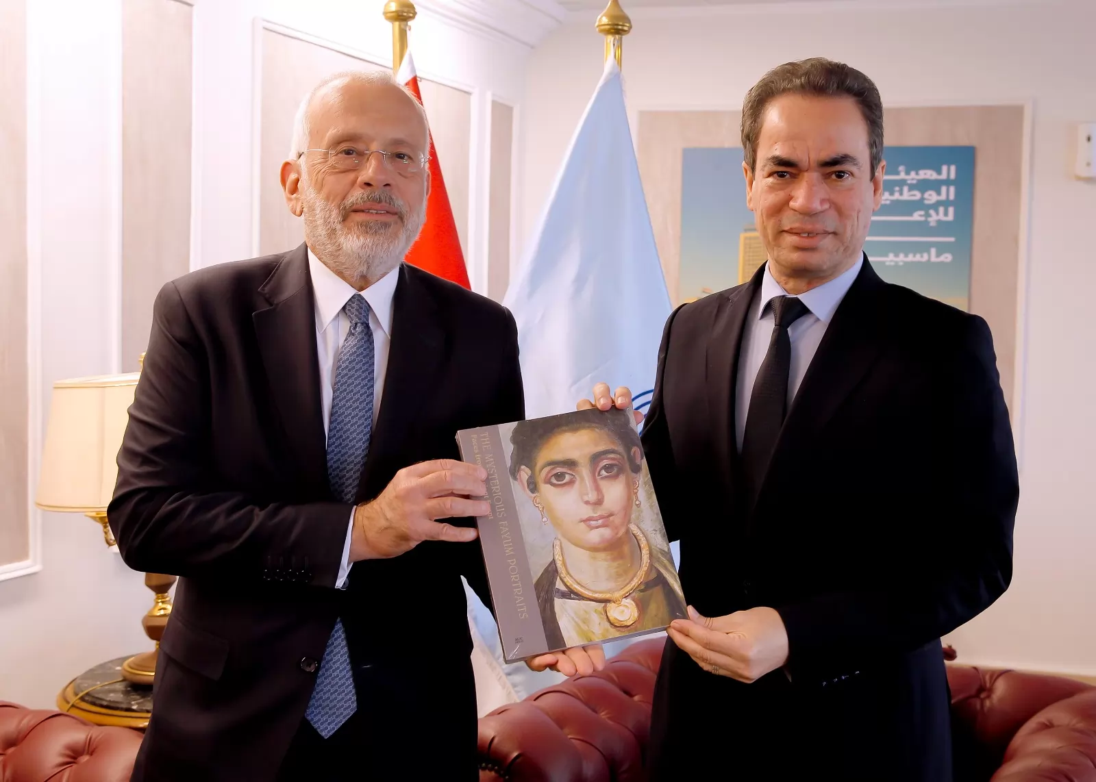 سفير اليونان يزور مسرح ماسبيرو ويشيد بالعلاقات بين القاهرة وأثينا