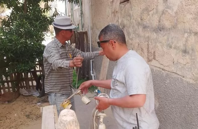 جهاز بدر يقطع المرافق عن إحدى الجهات الهامة ويشن حملة إشغالات.. ص