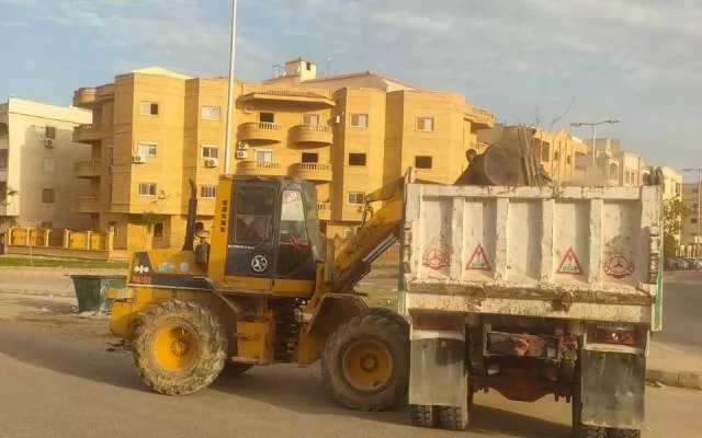 خطوة مهمة من رئيس جهاز مدينة الشروق لتحسين الصورة البصرية.. صور