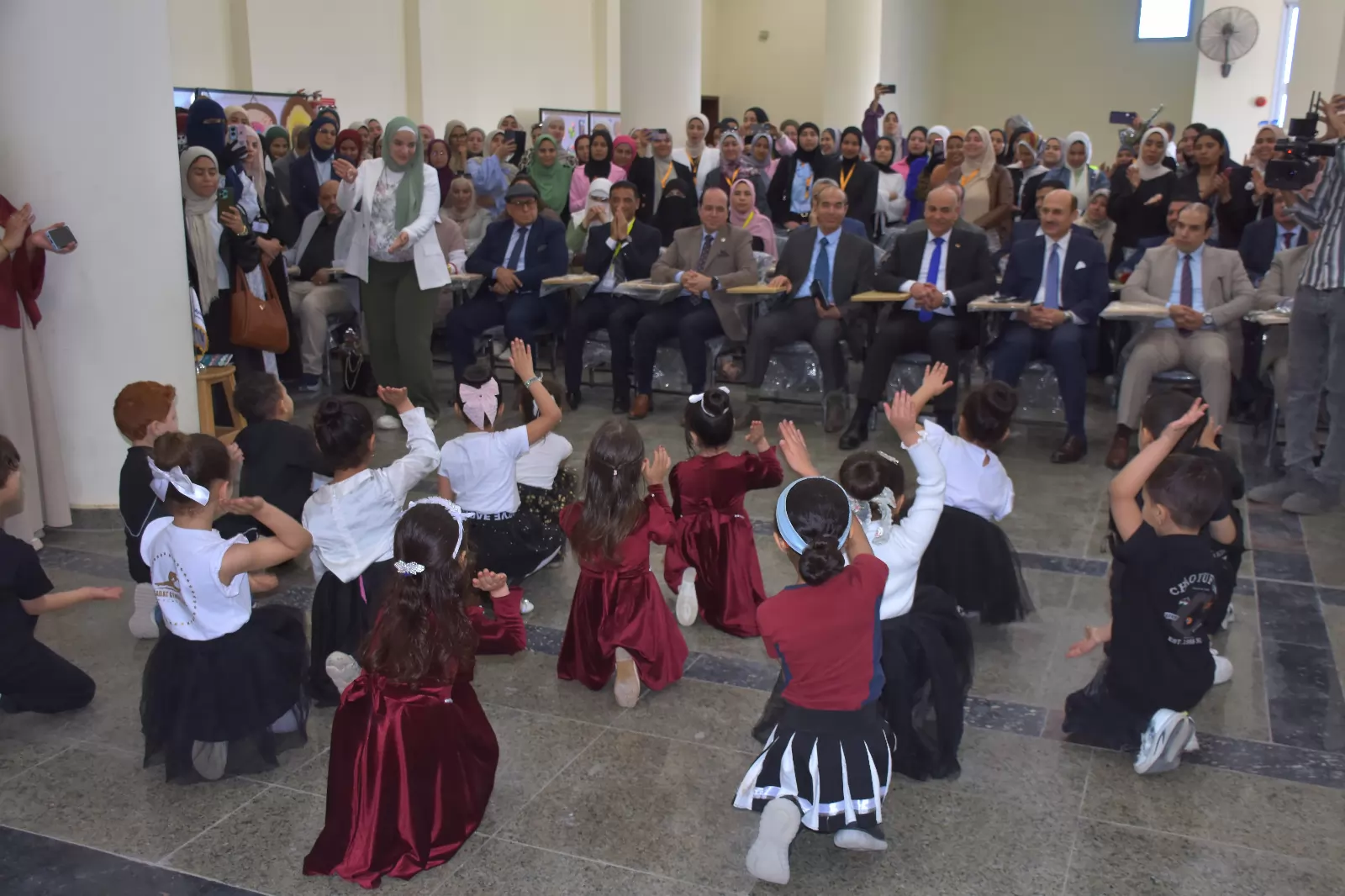 رئيس جامعة السادات يفتتح أول ملتقى توظيف بالطفولة المبكرة