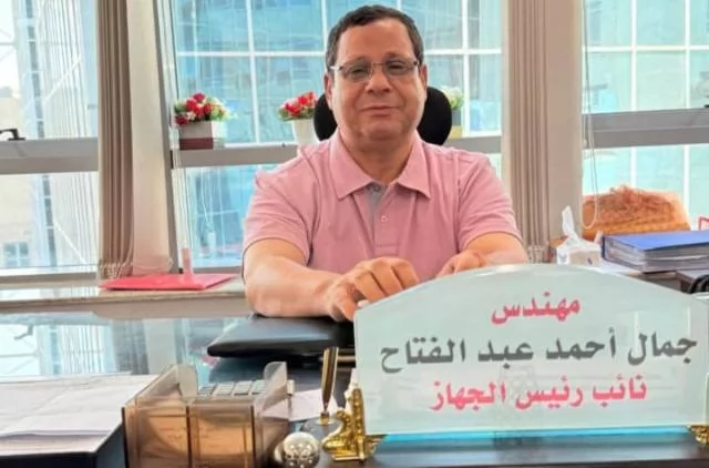 رئيس جهاز مدينة بدر يجرى حركة تنقلات للإدارات بين النواب.. بالصور