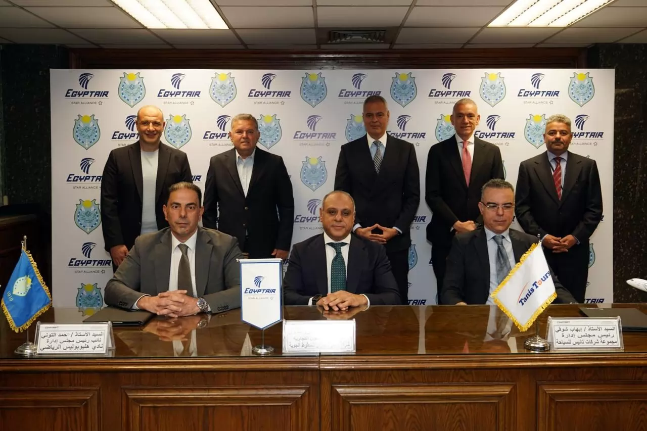 بروتوكول تعاون بين مصر للطيران وهليوبوليس الرياضي وتانيس للسياحة
